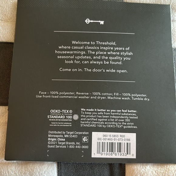 NWT  King Channel Stitch Velvet Quilt Cream
- Threshold - Picture 9 of 9